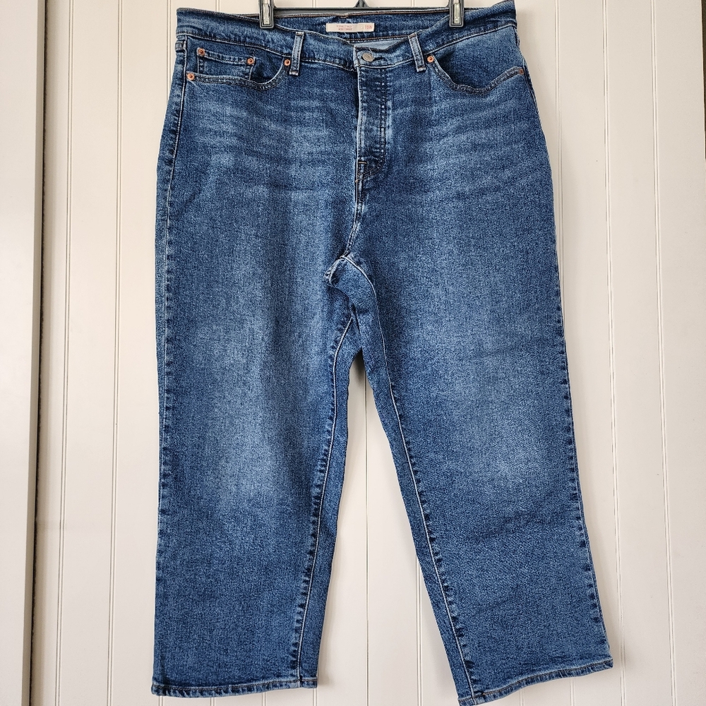 NWOT~LEVI'S Wedgie Straight Denim Jeans~18W